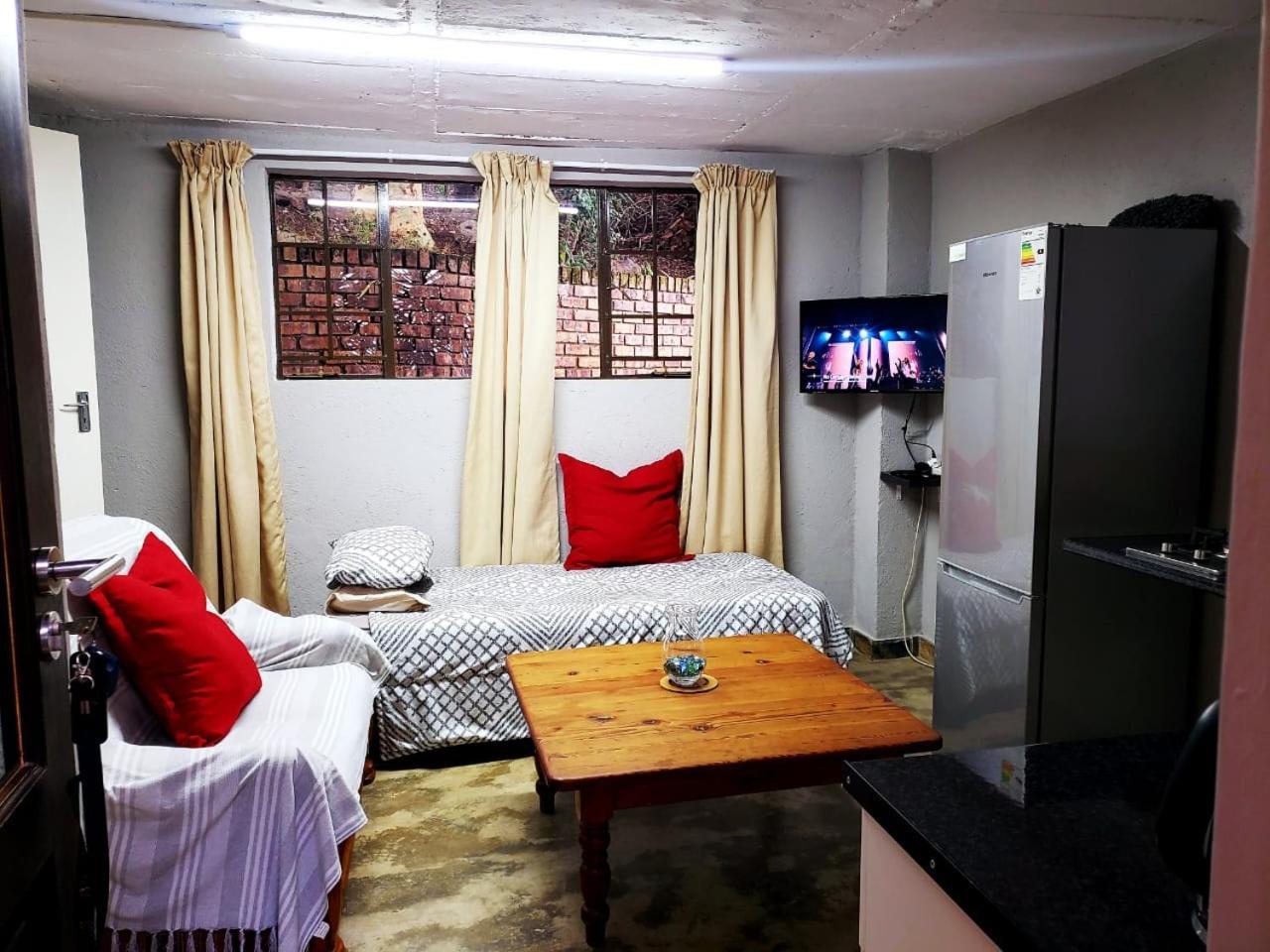 13 @ Rhinoroad Nelspruit Apartment Mbombela Exterior photo
